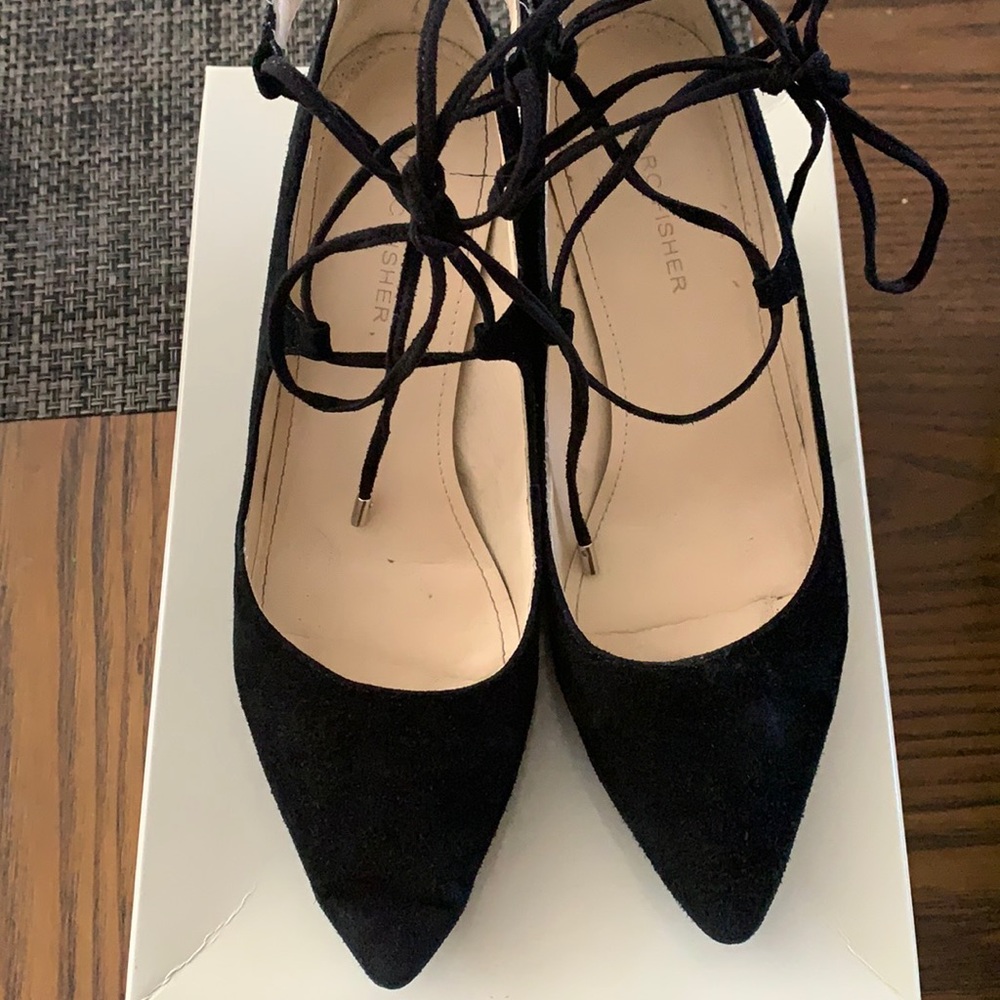 Black wedge heel, sz7.